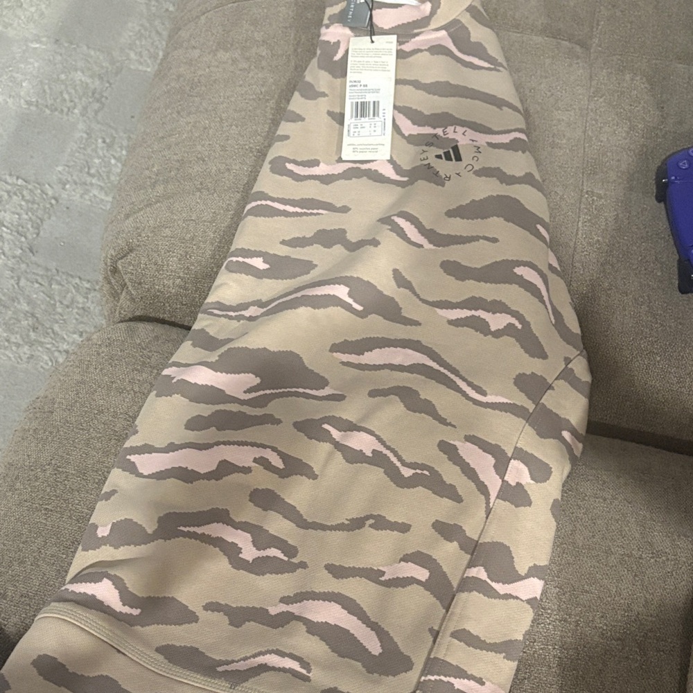 Adidas- Stella McCartney Camo sweater - Pink and Tan